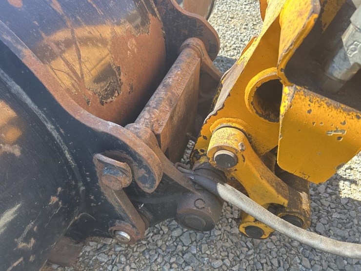 2009-jcb-527-55-image-13
