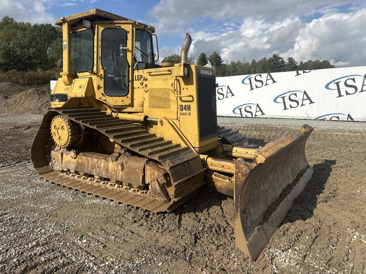 caterpillar-d4h-image-7