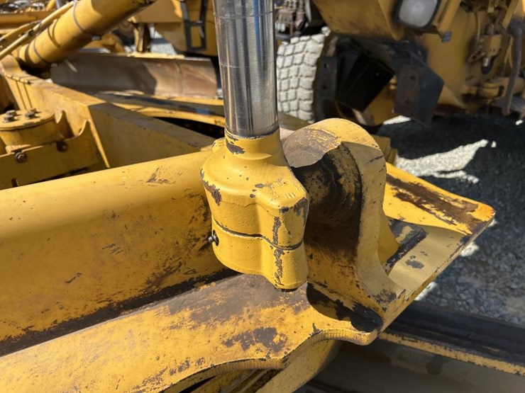 deere-770bh-image-39