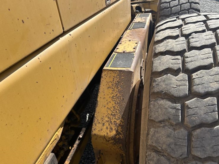 deere-770bh-image-64