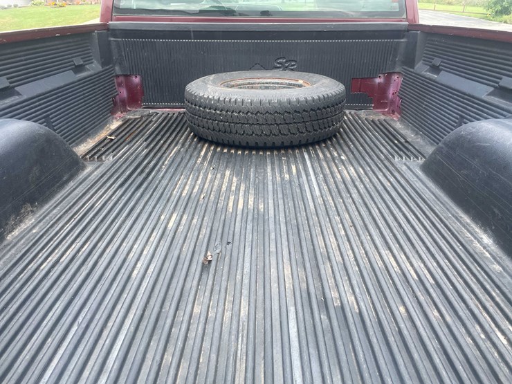 2003-chevrolet-silverado-2500-image-43