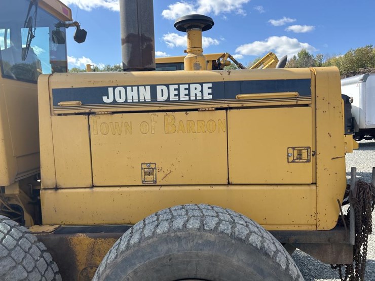 deere-770bh-image-67