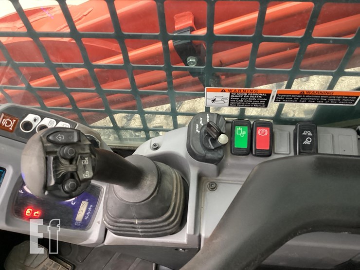 2024-kubota-svl97-2-image-16