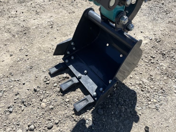 2025-cfg-qk16r-mini-hydraulic-excavator-image-12