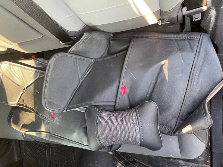 #6496-•-pair-of-rixxu-seat-covers-image-5
