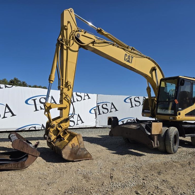 2006 CATERPILLAR M318