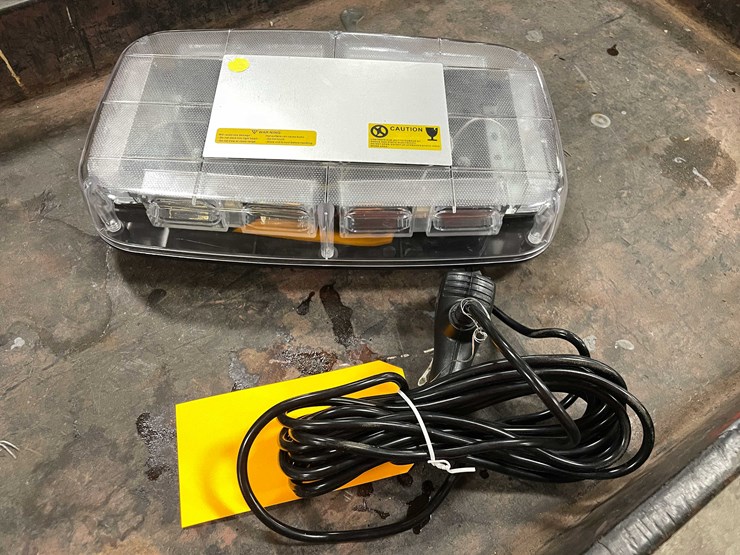 #5546-•-amber-led-strobe-light-(pr10)-image-1