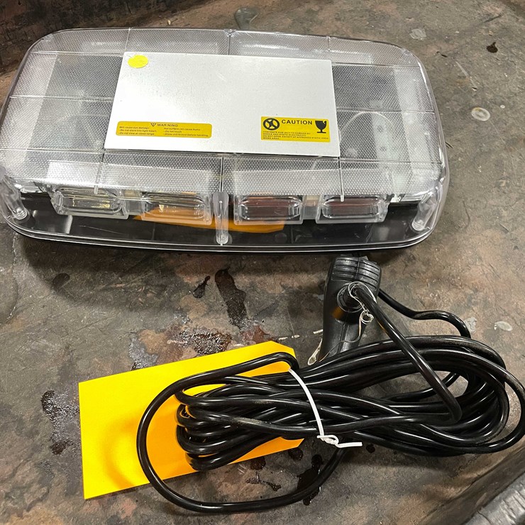 #5546 • Amber LED Strobe Light (PR10)