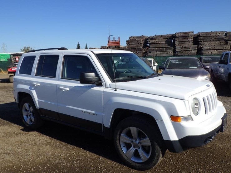 2014-jeep-patriot-image-2