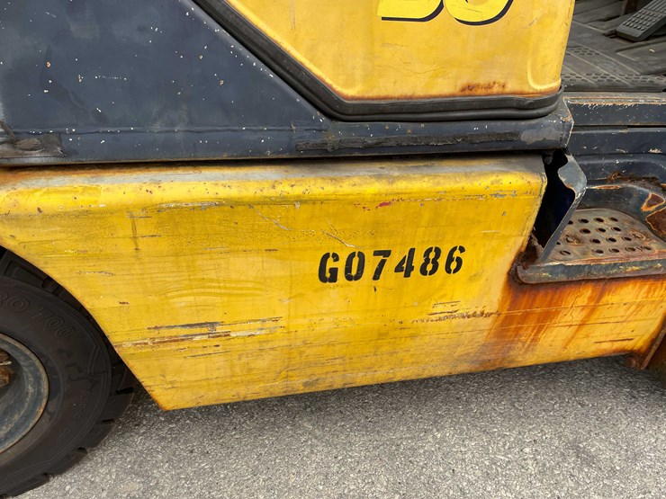 #1982-•-komatsu-forklift-(o4)-image-73