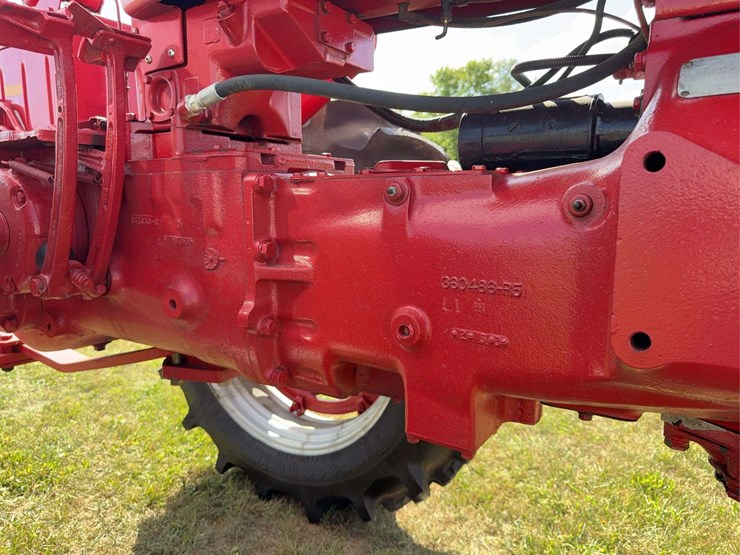 farmall-350-diesel-high-crop-image-66