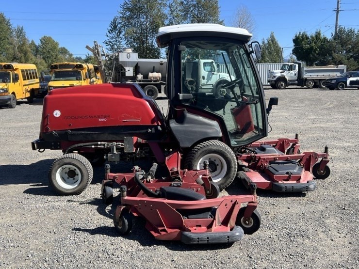 2010-toro-groundsmaster-5910-image-3