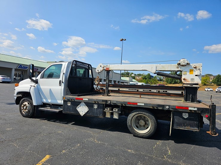 #21030-•-2006-chevrolet-c4500-truck-image-9