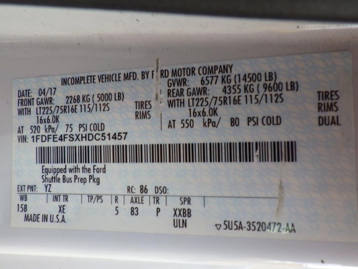 2017-ford-450-image-16
