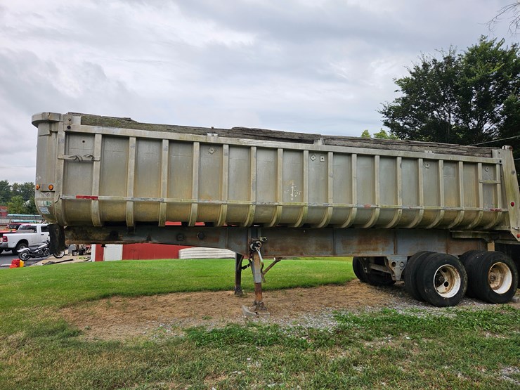 1977-fruehauf-28'-end-dump-image-5