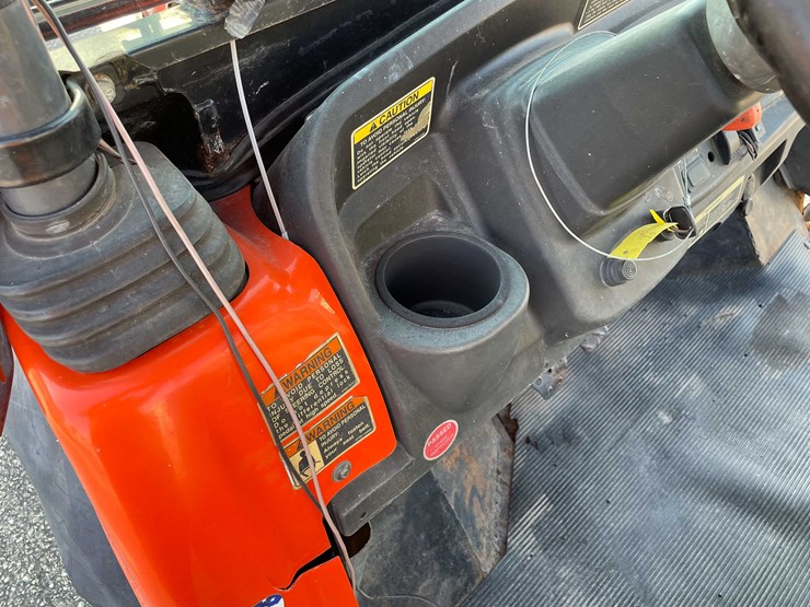 1971-kubota-rtv900-image-35