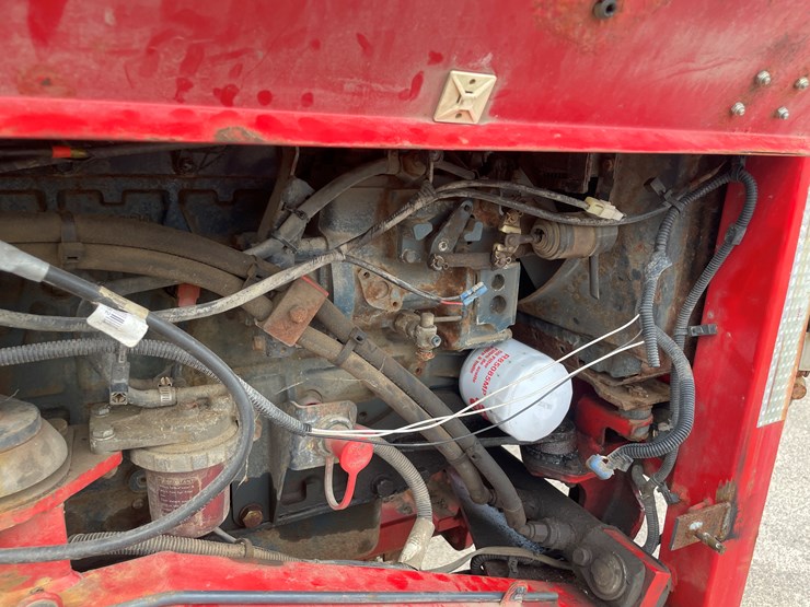 #1020-•-2002-moffett-piggy-back-forklift-image-14