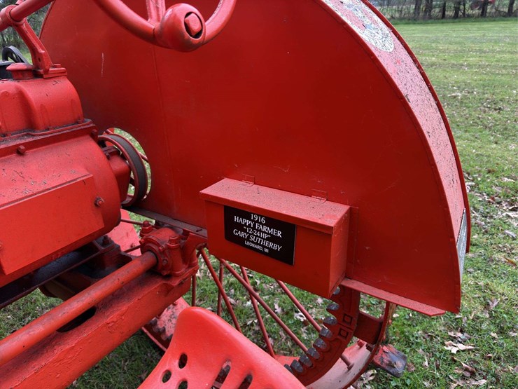 happy-farmer-image-11