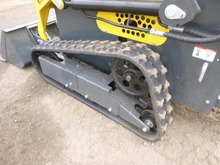 2025-sdlanch-sdll50-skid-steer-track-loader-image-22