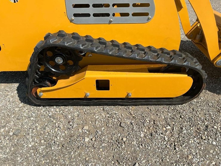 #1000-•-unused-sdll30-mini-skid-steer-image-26