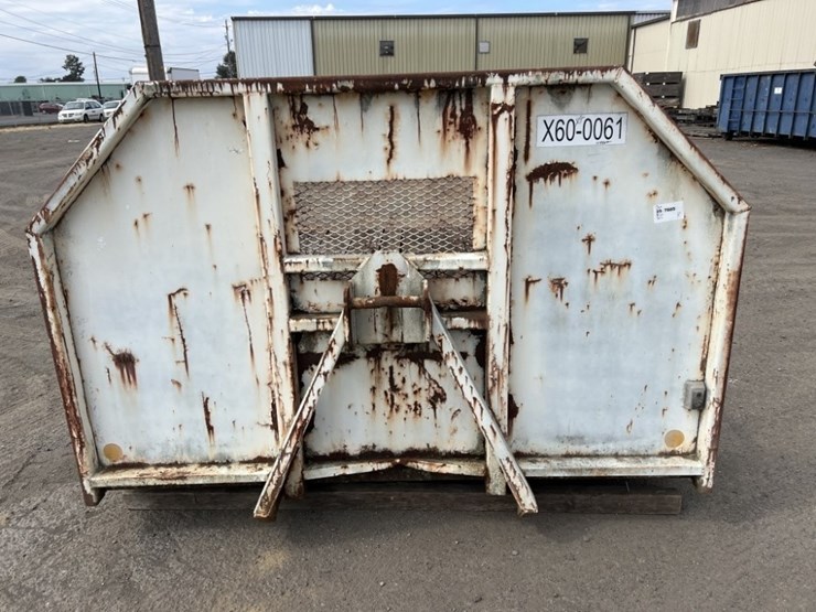 flatbed-hook-body-image-5