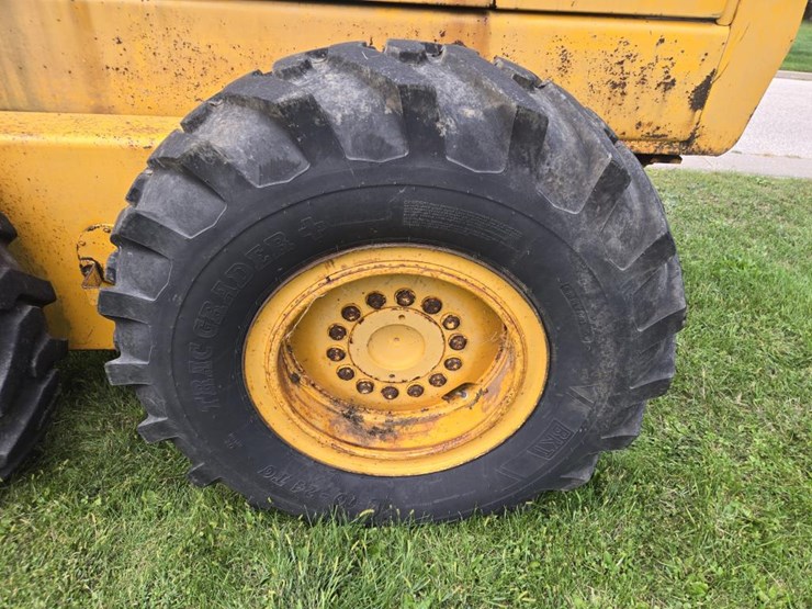 #1232-•-john-deere-jd770-grader-image-65