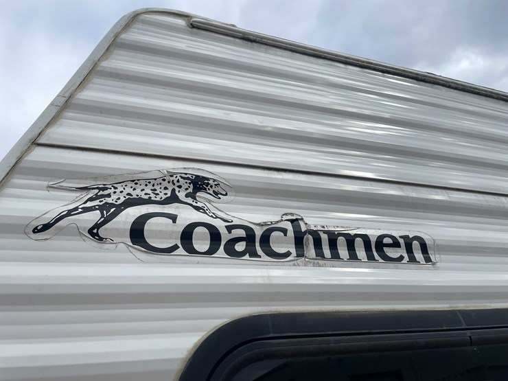 #1976-•-2012-coachman-camper-(no-title)-image-22