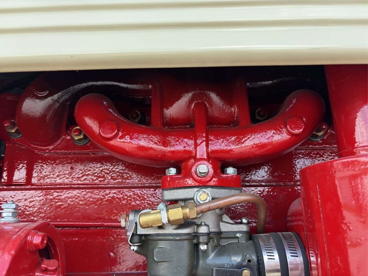 farmall-240-image-50