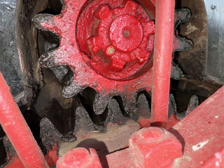 20hp-advance-rumely-universal-image-8