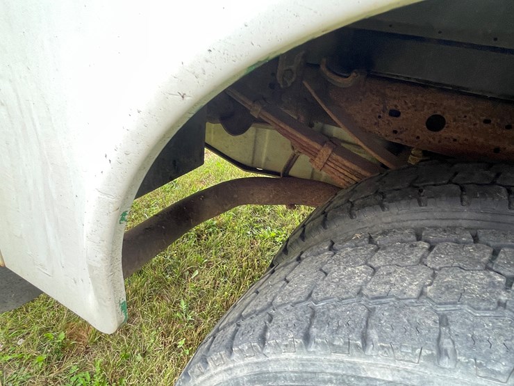 2006-ford-f550-image-23