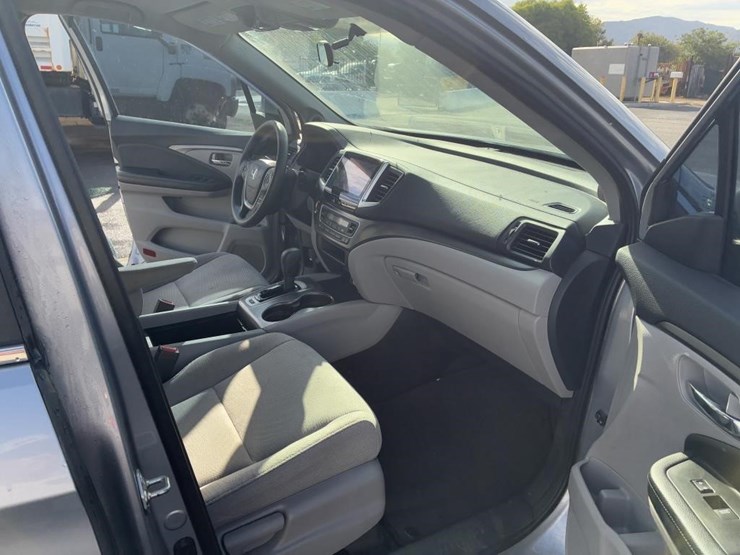 2016-honda-pilot-image-9