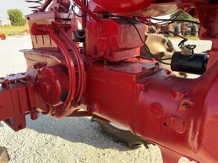 farmall-super-m-high-clearance-lp-image-73