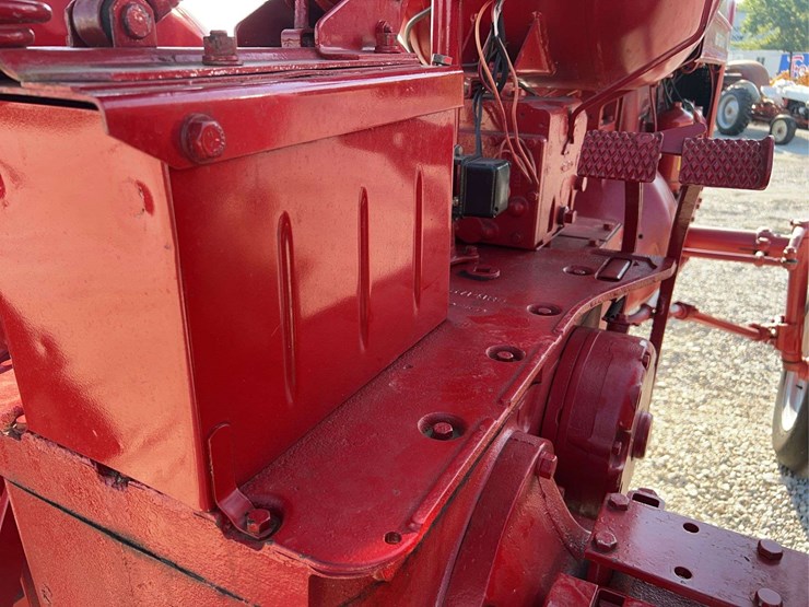 farmall-super-m-high-clearance-lp-image-85