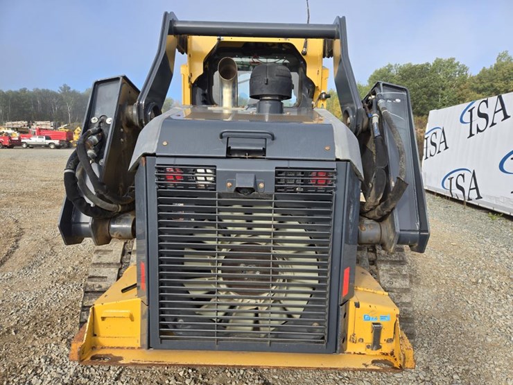 2018-deere-333g-image-4
