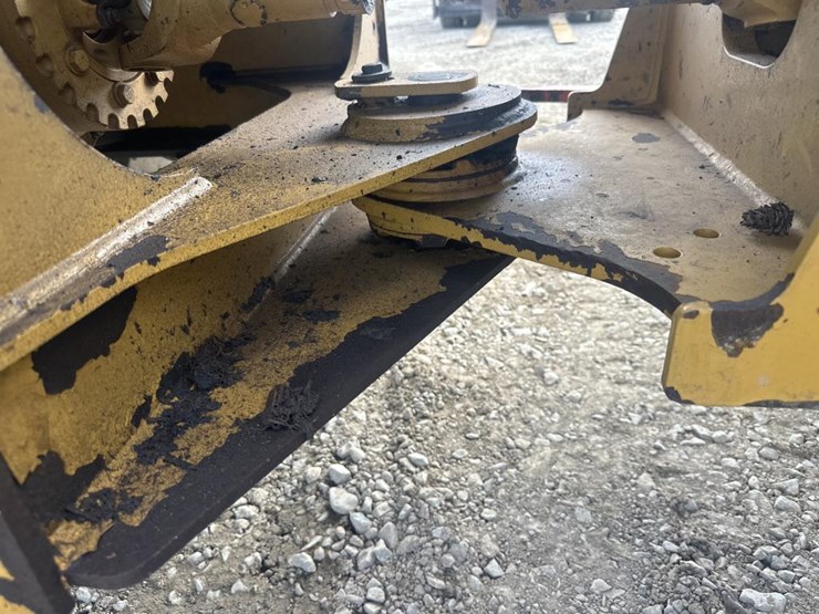 caterpillar-930h-image-16