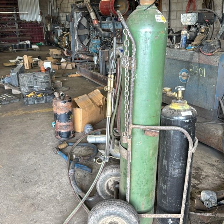 #127 • Oxygen Torch Tank & Acetylene Tank with Cart