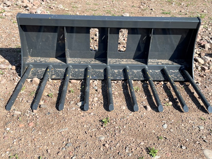 #8245-•-wolverine-skid-steer-x-treme-manure-forks-image-2
