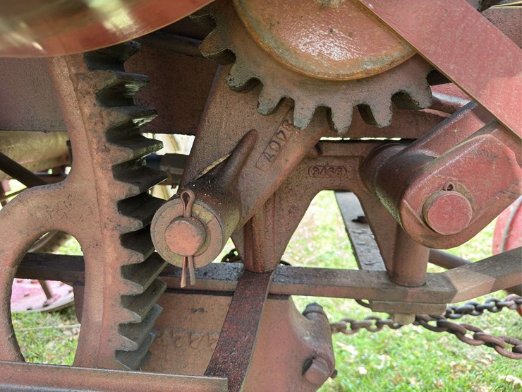 25-50-avery-image-13