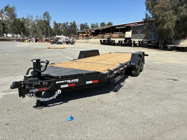 2026-southland-lbat8-t/a-tilt-deck-trailer-image-1