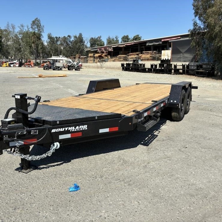 2026 Southland LBAT8 T/A Tilt Deck Trailer