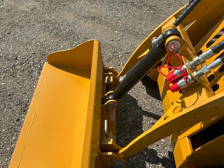 #1000-•-unused-sdll30-mini-skid-steer-image-11