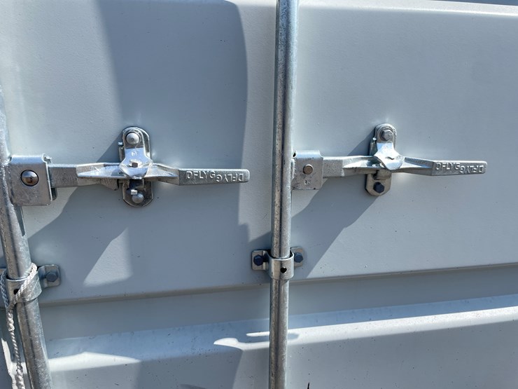 #1029-•-40'-landhonor-container-image-18