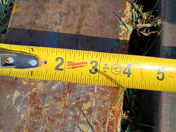 #107-•-set-of-42"-pallet-forks-[damaged]-image-8