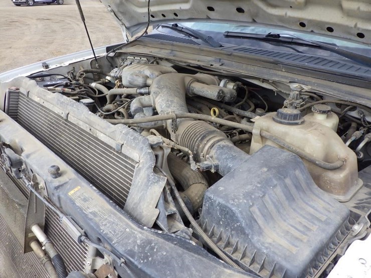 2010-ford-f350-image-13