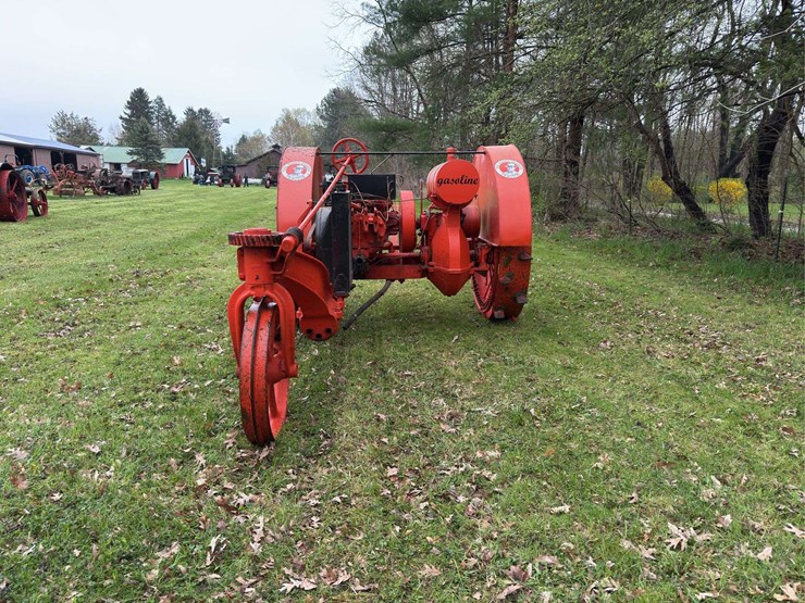 happy-farmer-image-2
