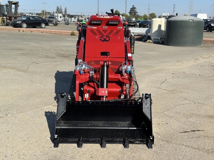 2025-stag-tl425-skid-steer-track-loader-image-6