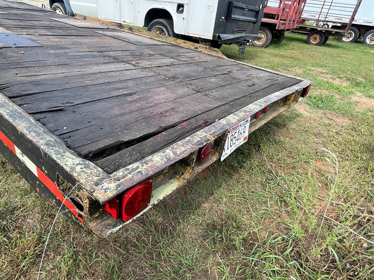 #1022-•-1997-flat-bed-trailer-(has-wi-title)-image-7