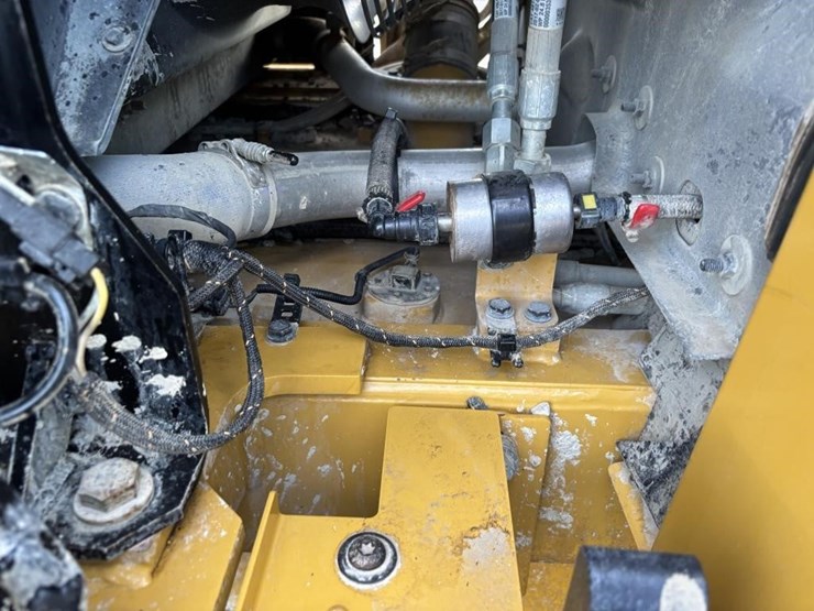 2017-caterpillar-950m-image-63
