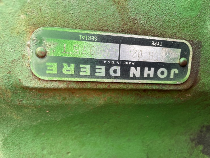 john-deere-2840-image-46