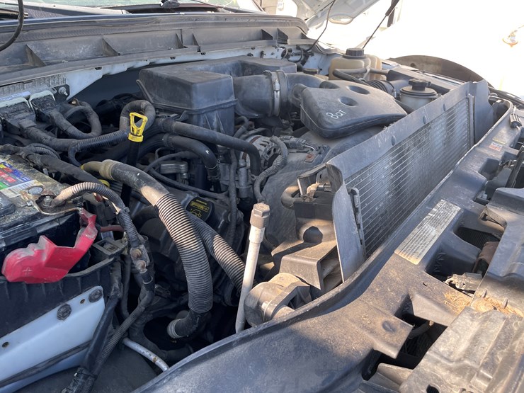 2011-ford-f350-xl-image-38